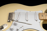 PRS SE Silver Sky Electric Guitar Maple in Moon White, with Gig Bag - J22PXMXN13J - 116259::3J