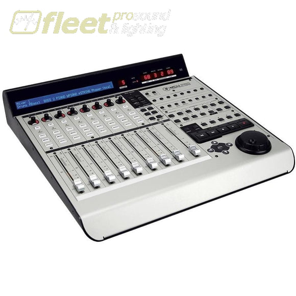 Mackie Mcu Pro 8-Channel Control Surface With Usb Daw Control Surfaces
